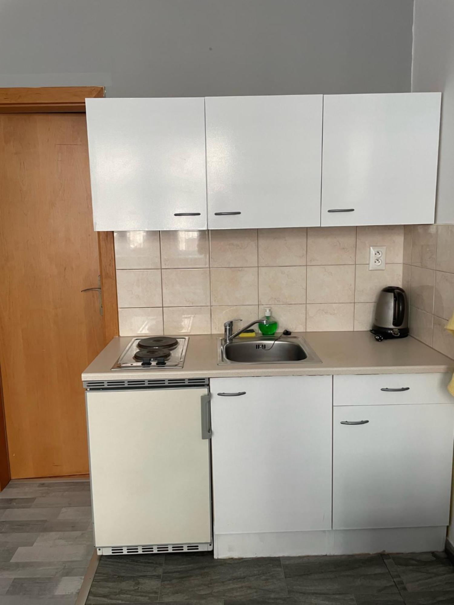 Tiffany Apartment In The City Center Bratislava Extérieur photo
