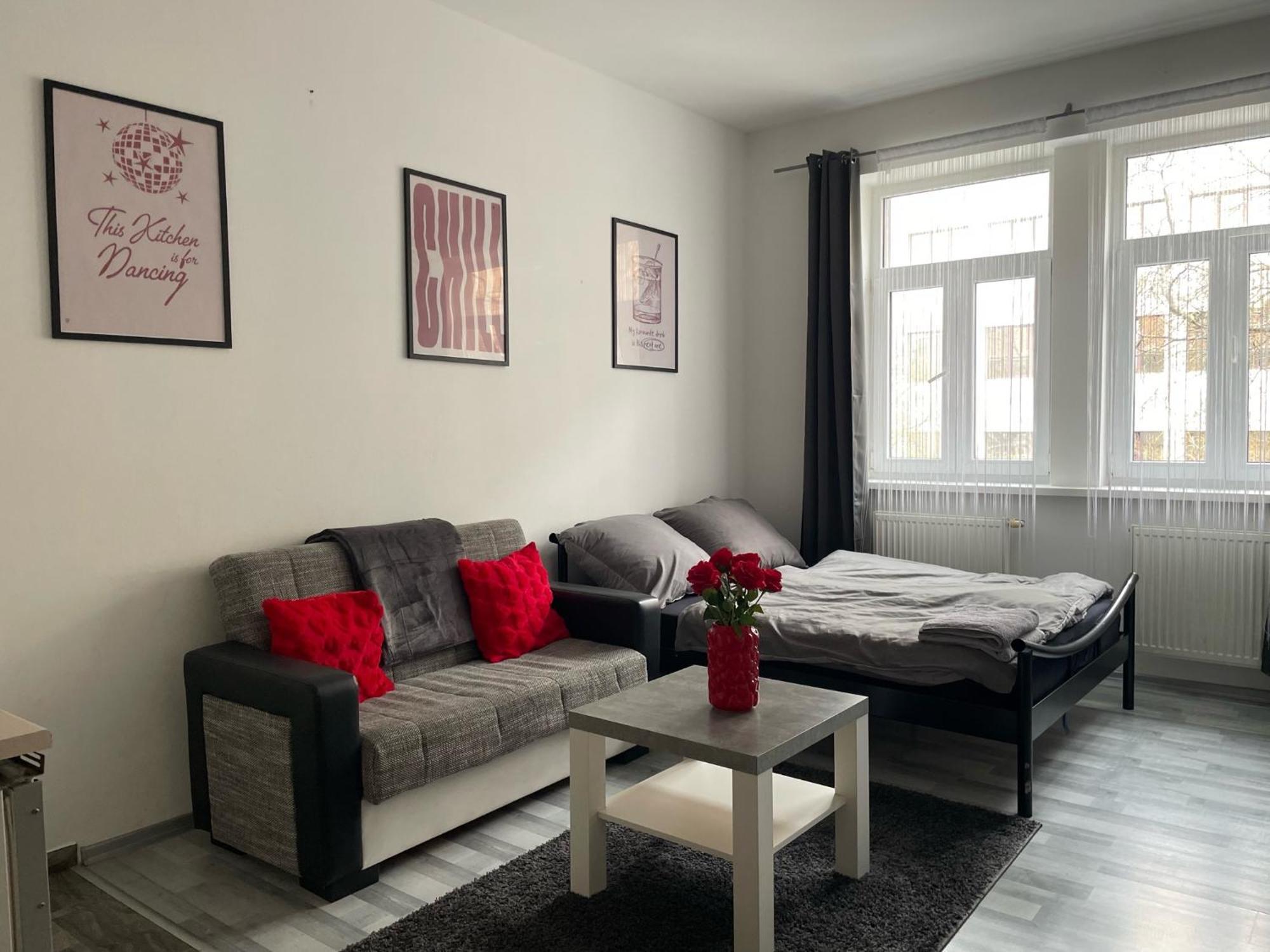 Tiffany Apartment In The City Center Bratislava Extérieur photo