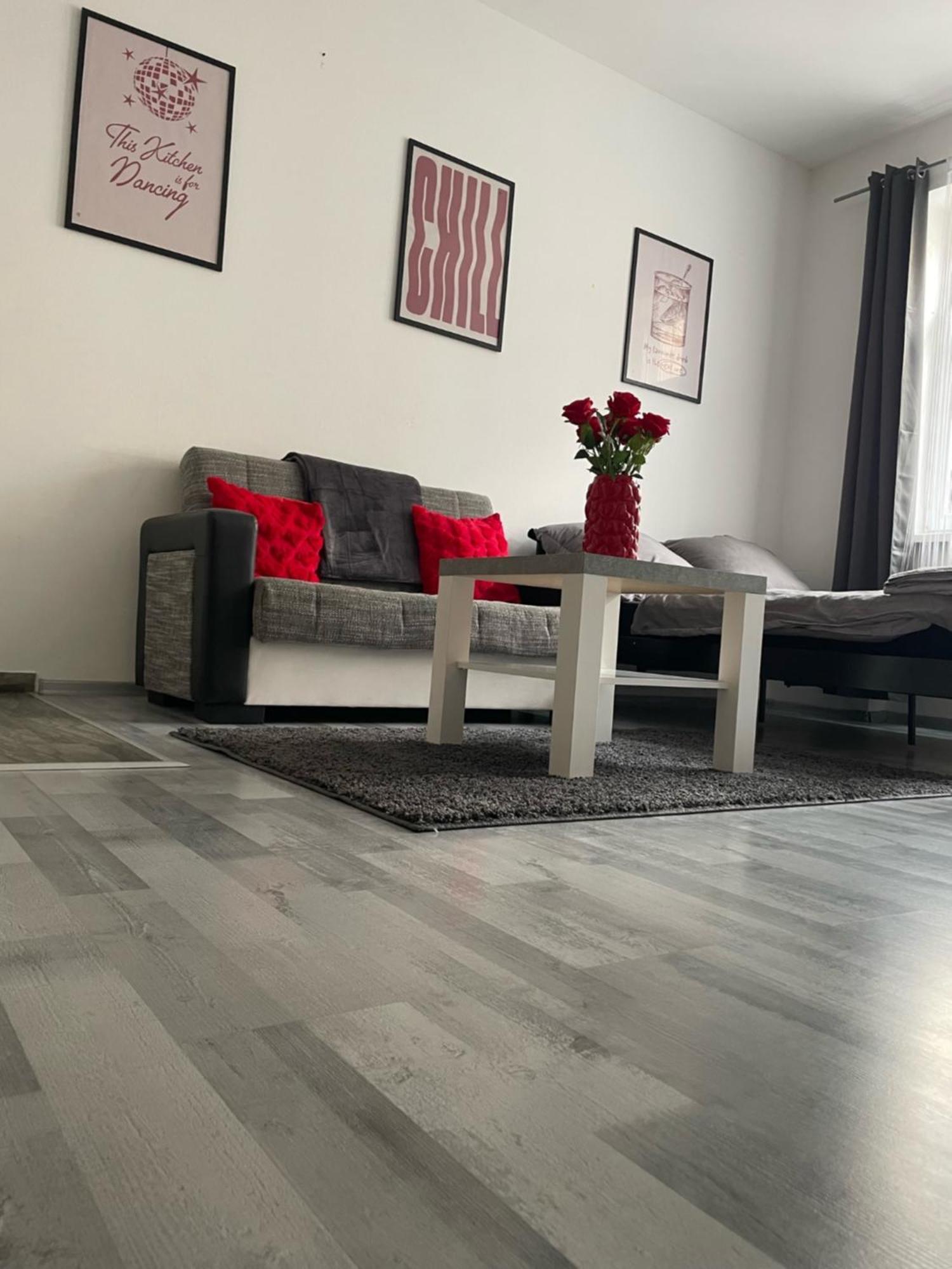 Tiffany Apartment In The City Center Bratislava Extérieur photo
